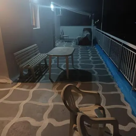 θέρετρο γαλάζιου ουρανού *