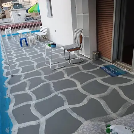 θέρετρο γαλάζιου ουρανού * Athens